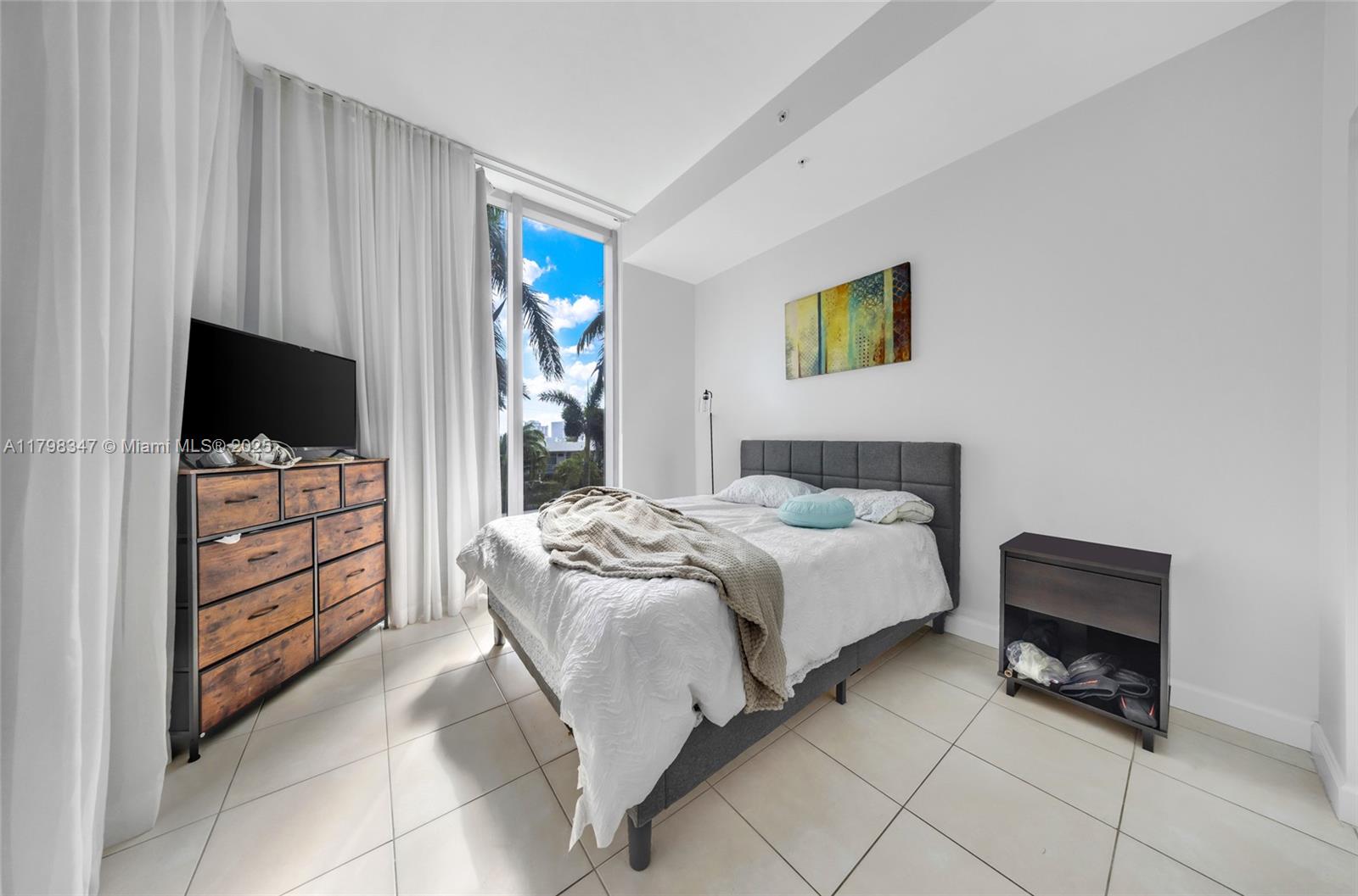 7928 East Dr #305, North Bay Village FL 33141