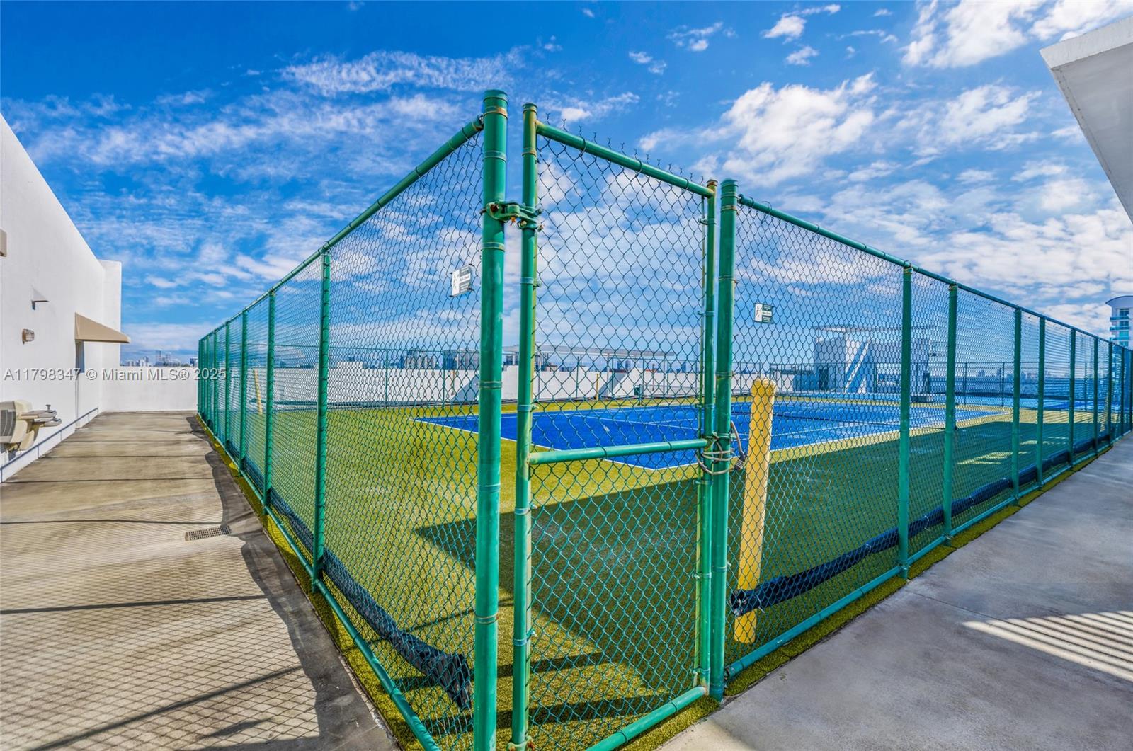 7928 East Dr #305, North Bay Village FL 33141