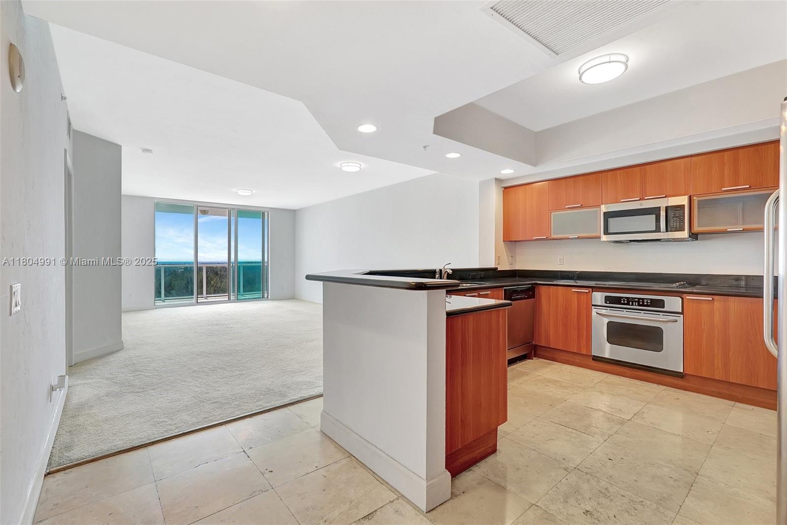 The Oaks I Condo