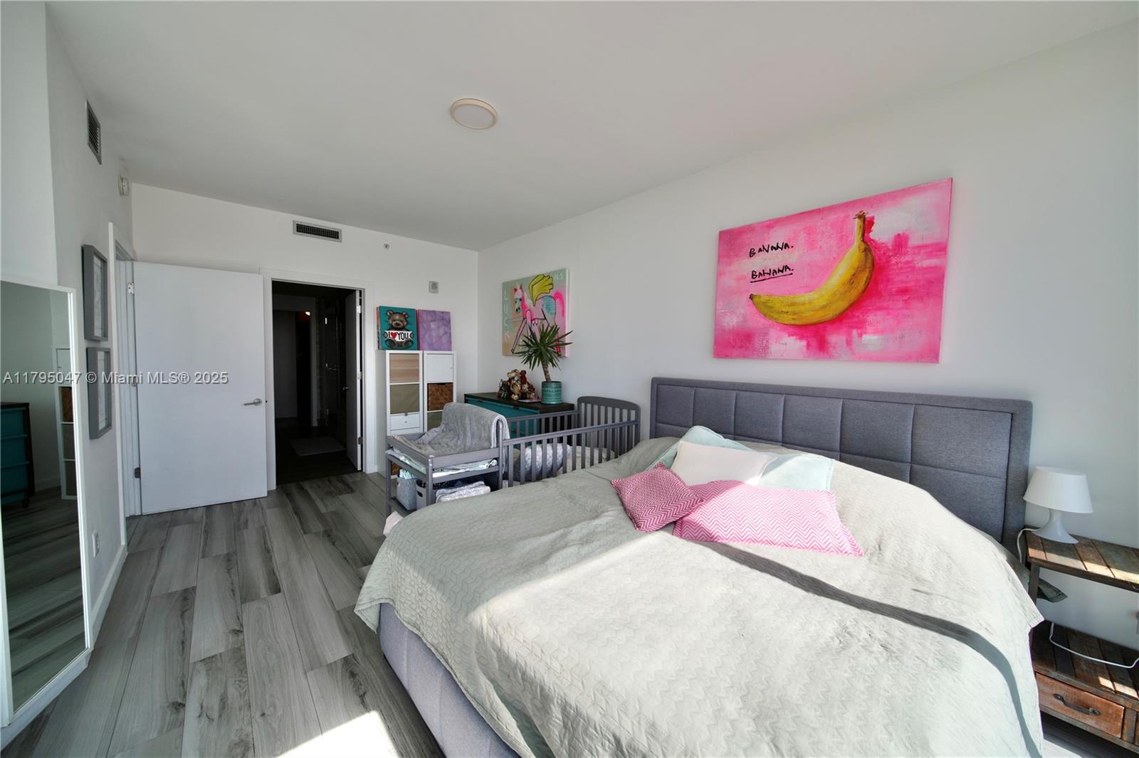 2900 NE 7th Ave #1705, Miami FL 33137