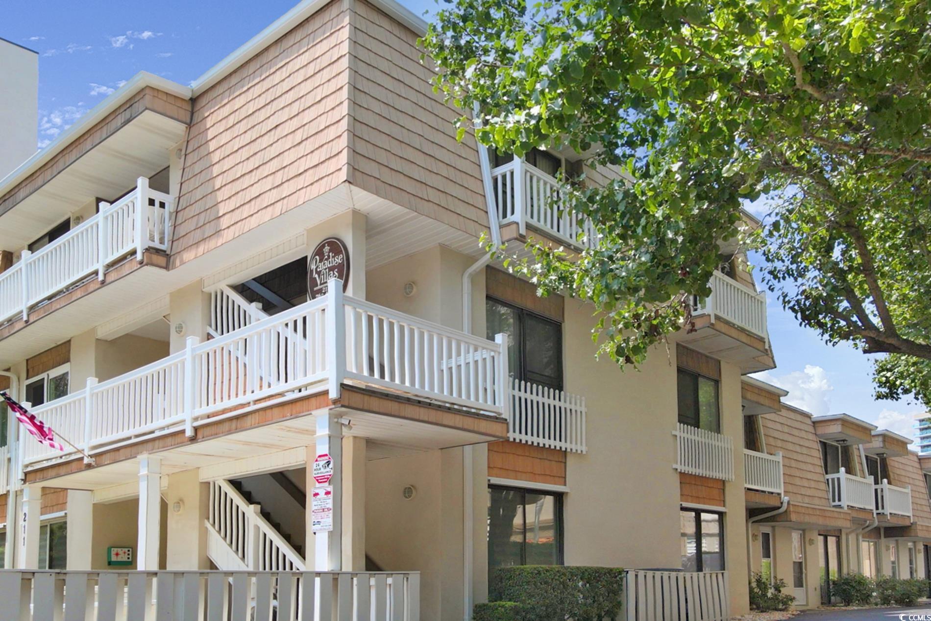 211 76th Ave. N 