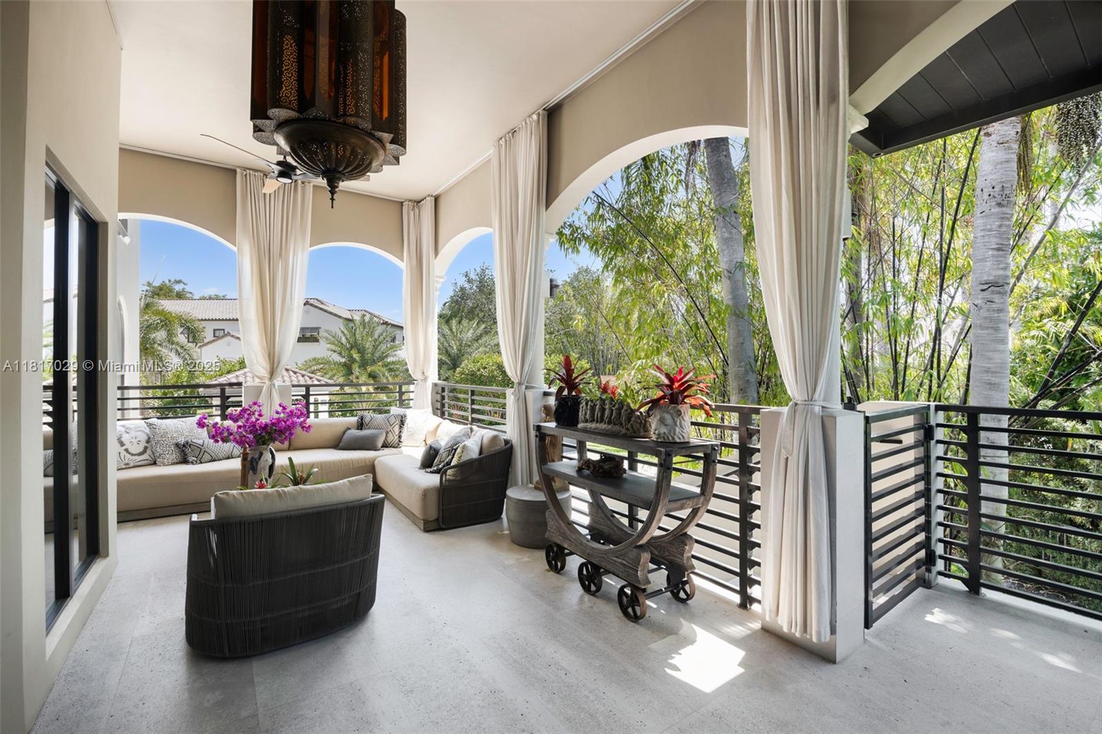 350 Costa Brava Ct, Coral Gables FL 33143