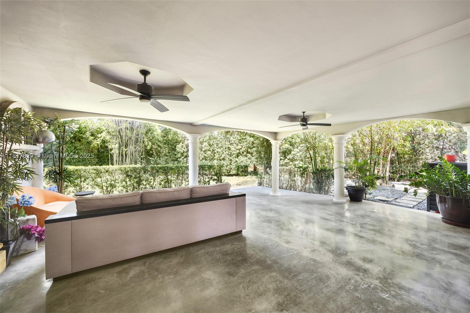 350 Costa Brava Ct, Coral Gables FL 33143