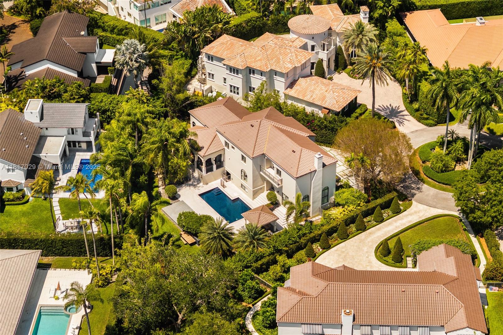 350 Costa Brava Ct, Coral Gables FL 33143