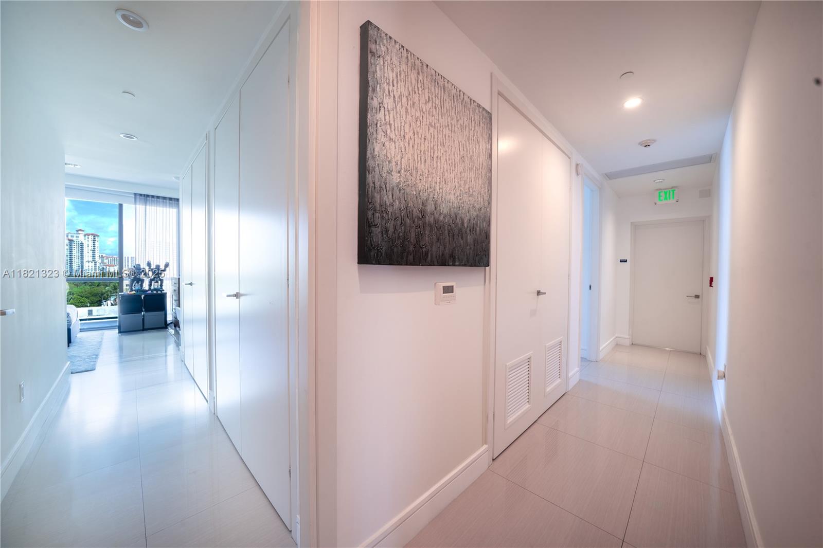 3250 NE 188th St #606, Aventura FL 33180