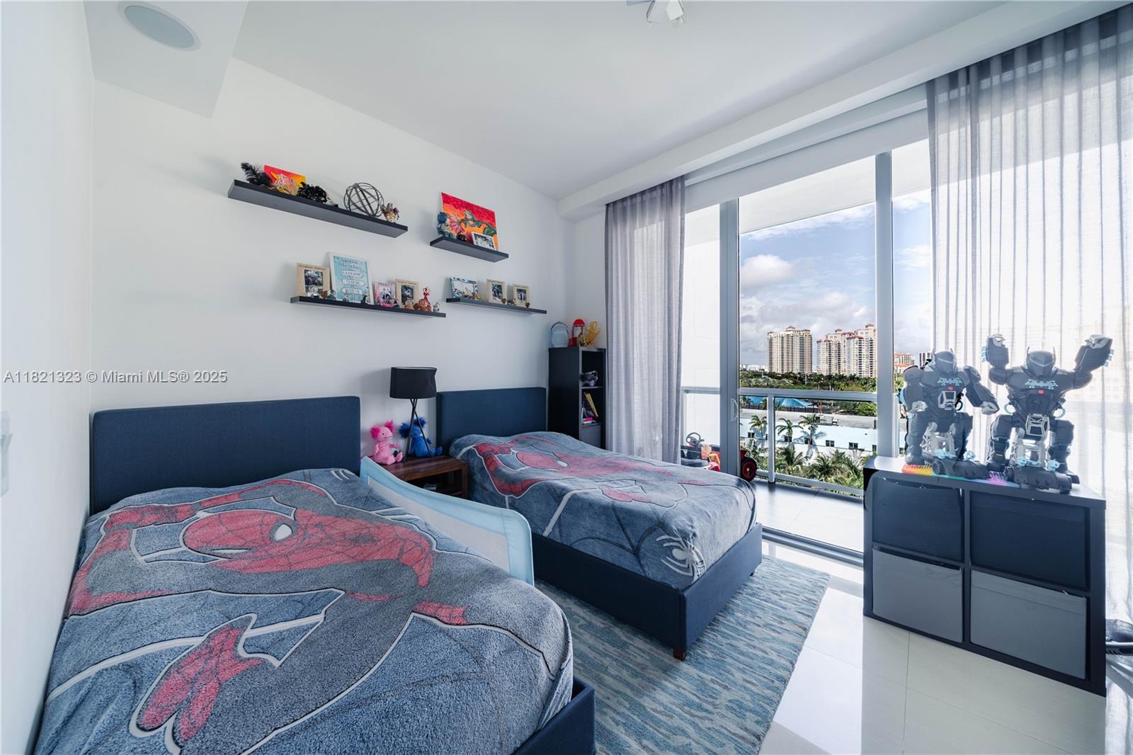 3250 NE 188th St #606, Aventura FL 33180