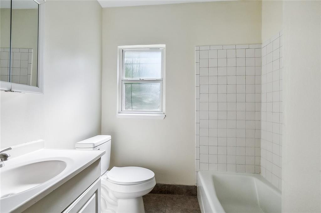 Homes for sale in New Orleans, LA | 8816 24 Spruce St, New Orleans, LA 70118 | MLS# 2507535