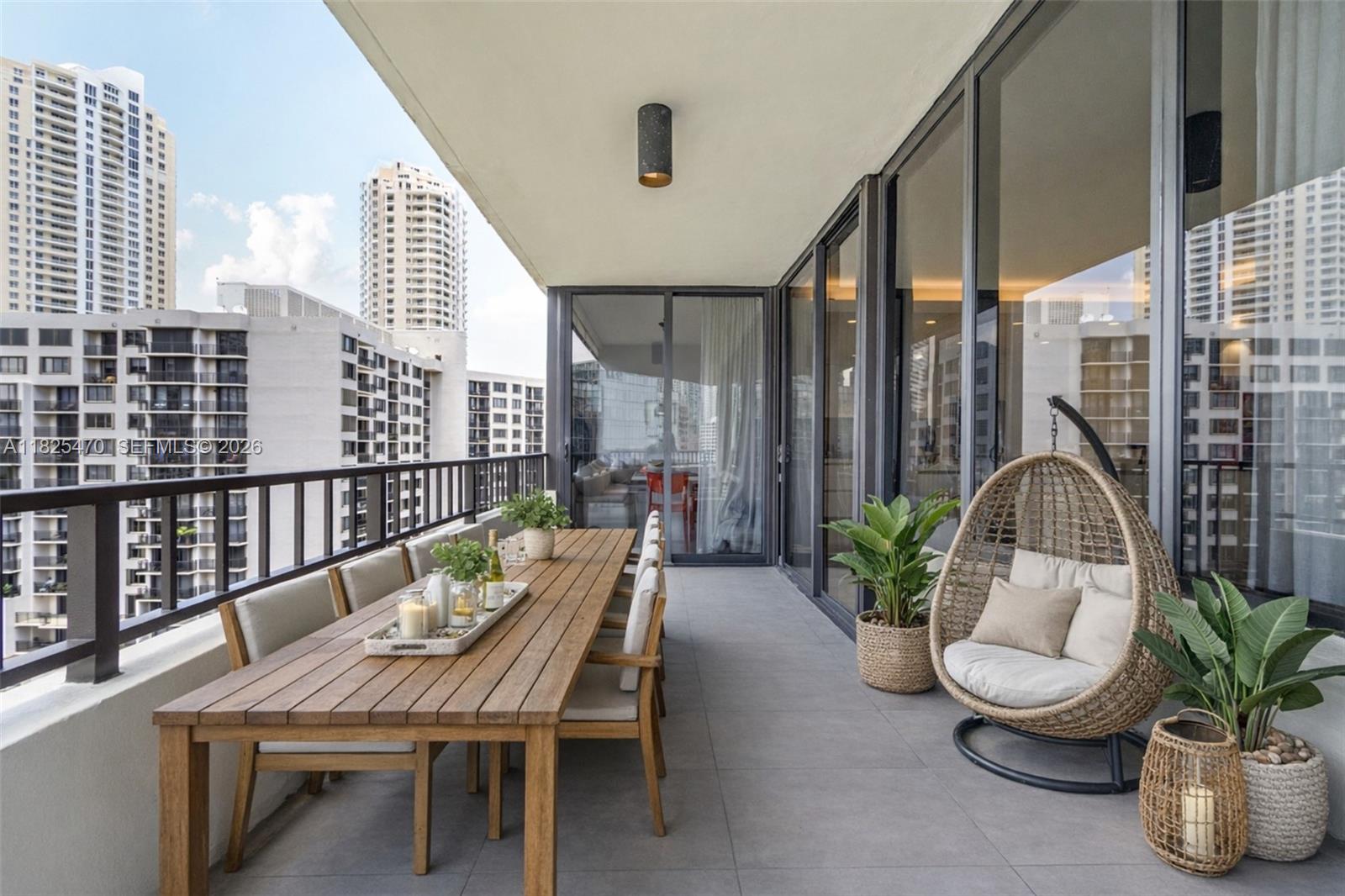 520 Brickell Key Dr Unit A1421, Miami, Florida 33131