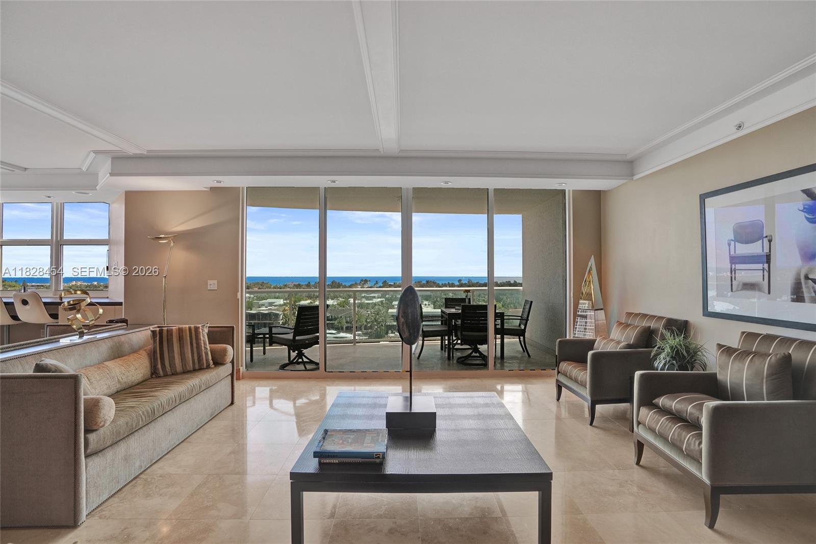 Hamptons South Condo