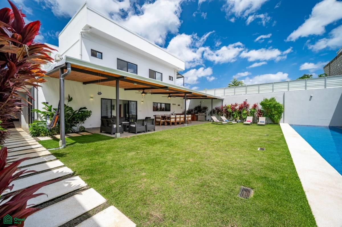 6 bed Single Family Homes For Sale in Santa Cruz, Guanacaste - 1