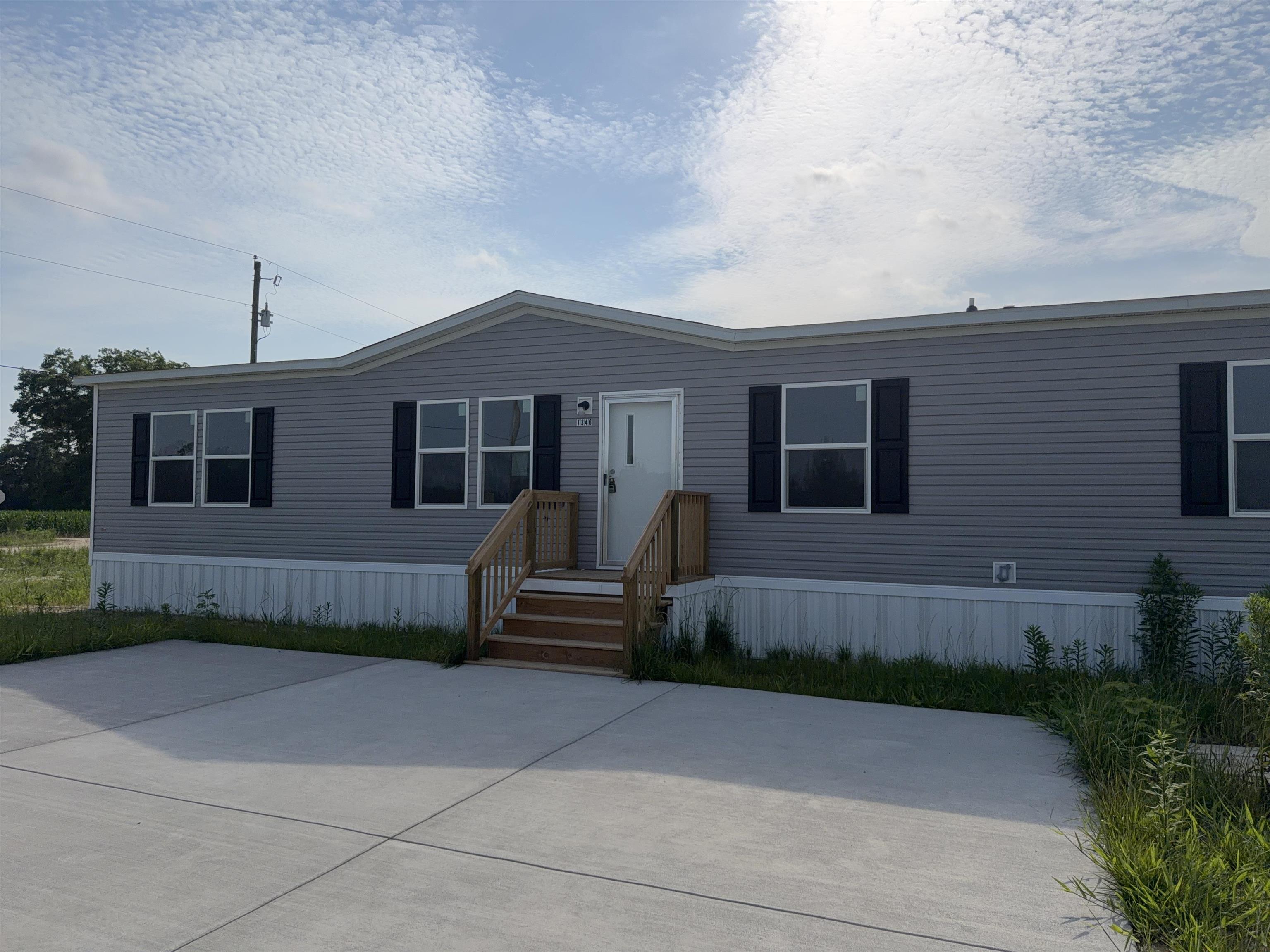 2516351 | Photo 29