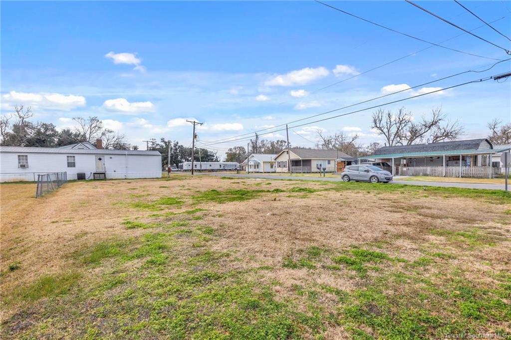1022 Alvin Street — photo 4