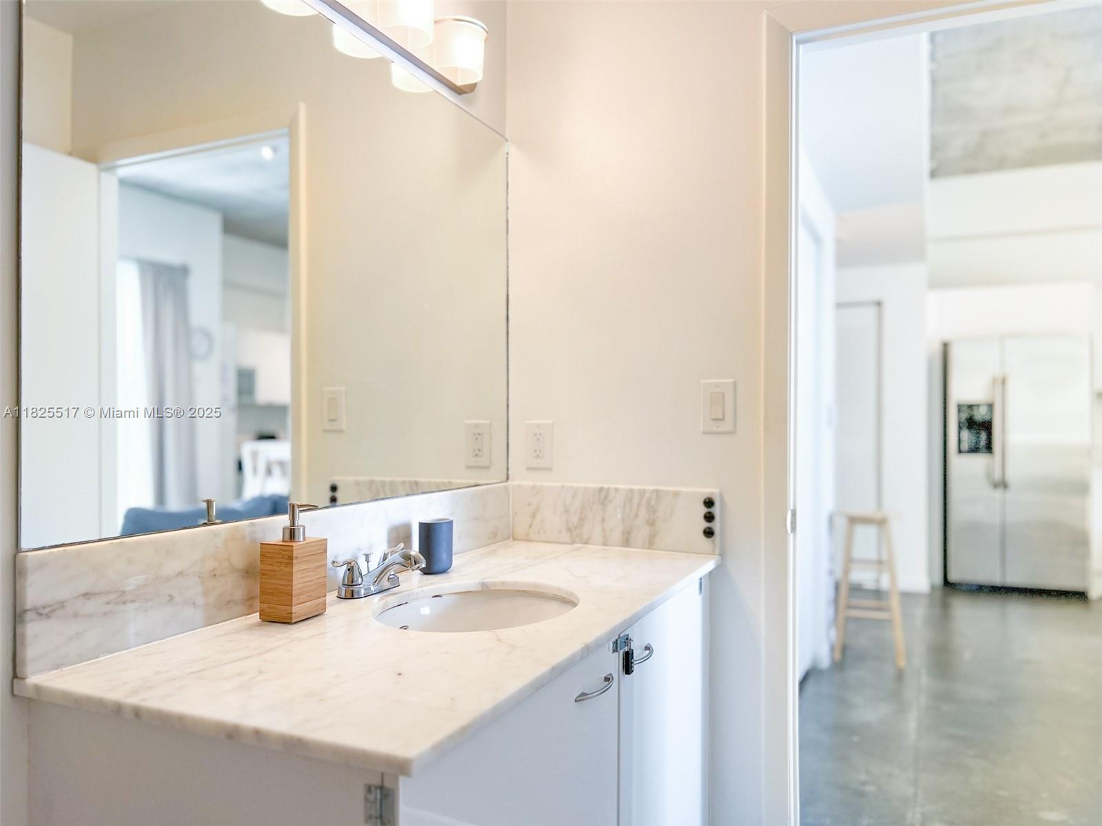 133 NE 2nd Ave #1410, Miami FL 33132