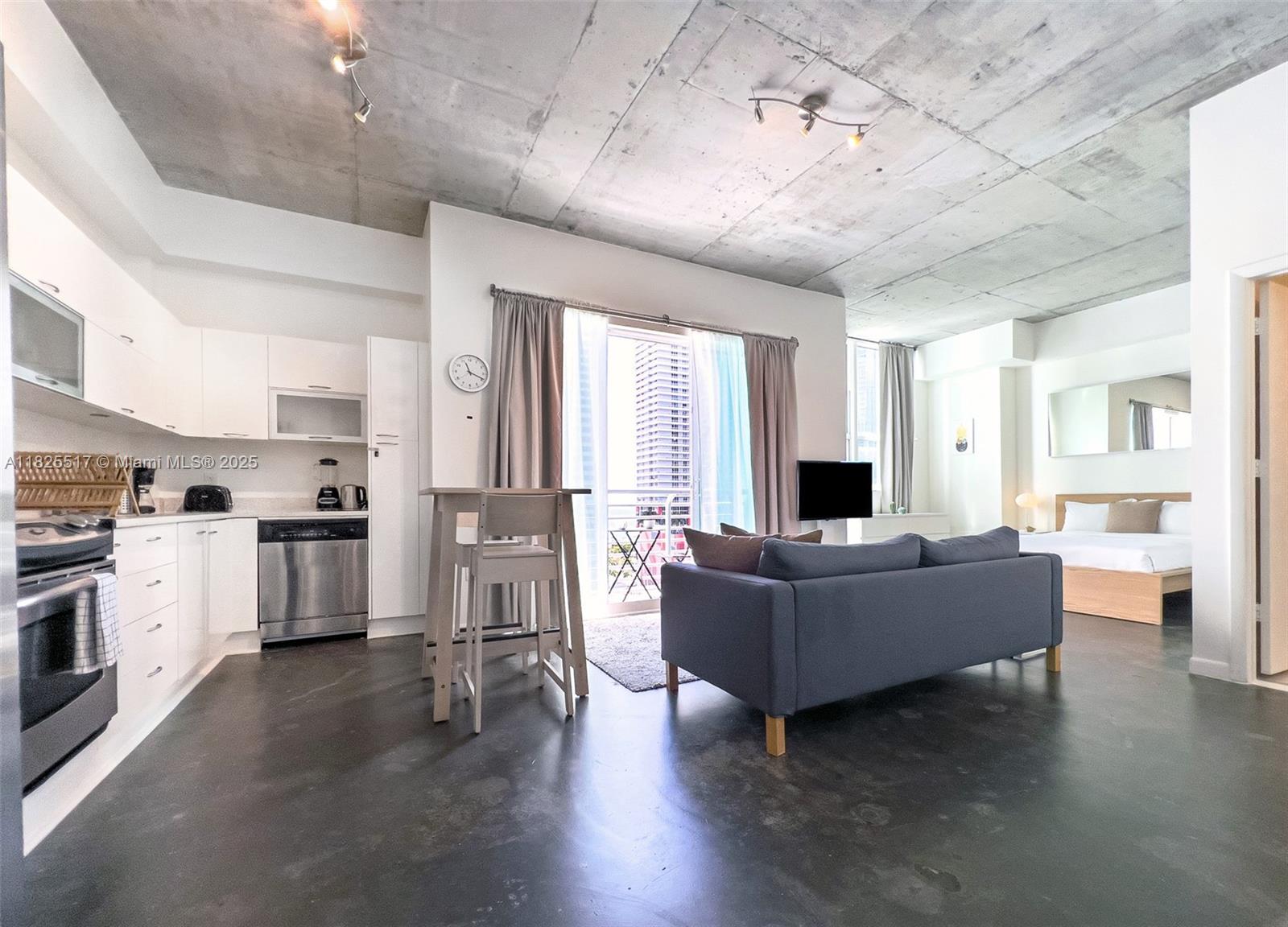 133 NE 2nd Ave #1410, Miami FL 33132