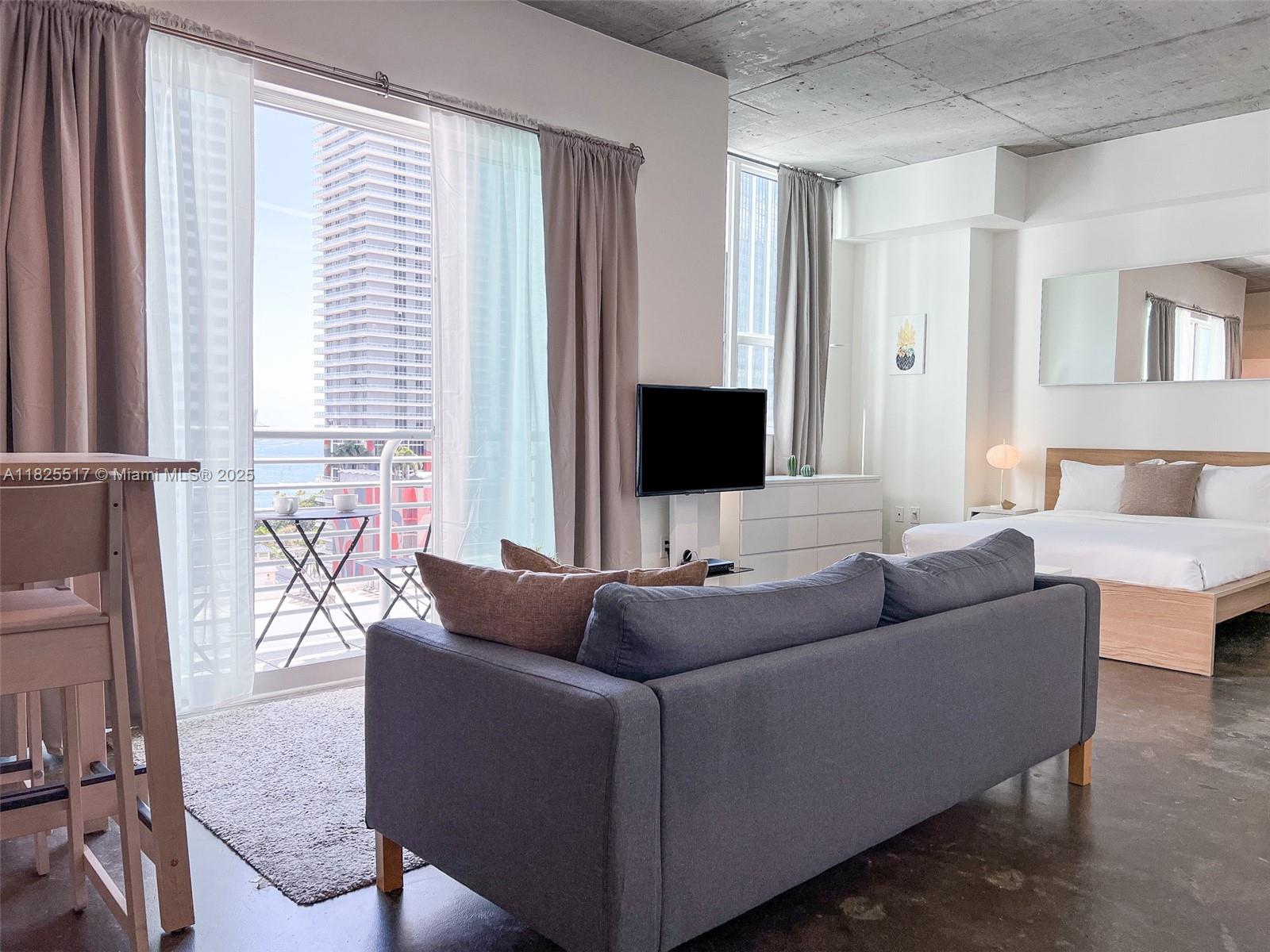 133 NE 2nd Ave #1410, Miami FL 33132