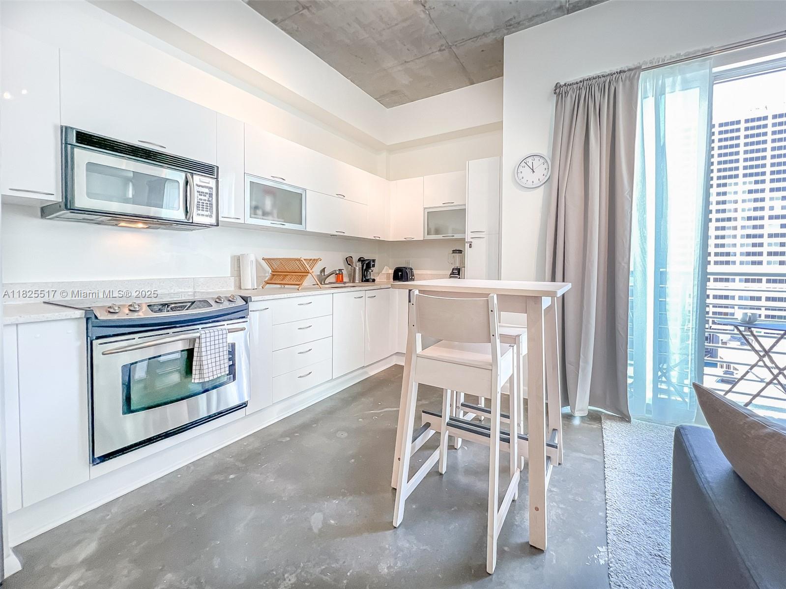 133 NE 2nd Ave #1410, Miami FL 33132