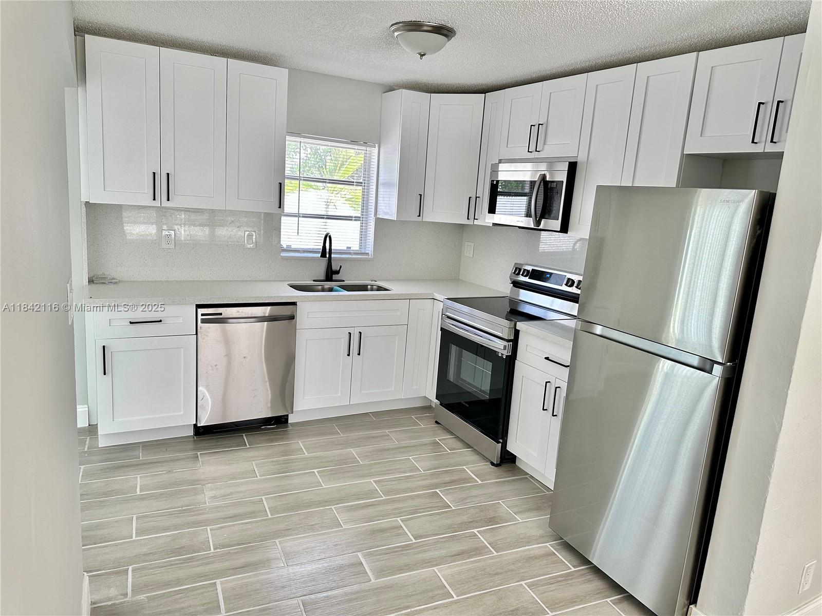 Homes for sale in Pompano Beach, FL | 2600 Ne 8Th Ave, Pompano Beach, FL 33064 | MLS# A11842116