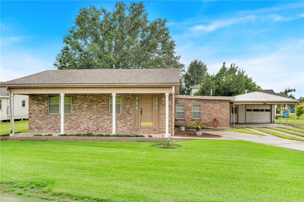 Homes for sale in Hahnville, LA | 15783 River Rd, Hahnville, LA 70057 | MLS# 2512093