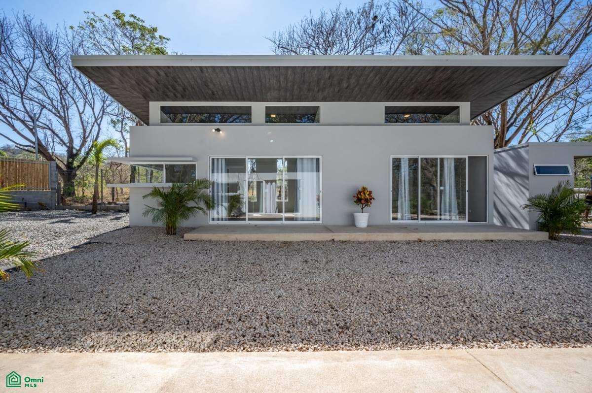 4 bed Single Family Homes For Sale in Santa Cruz, Guanacaste - 1