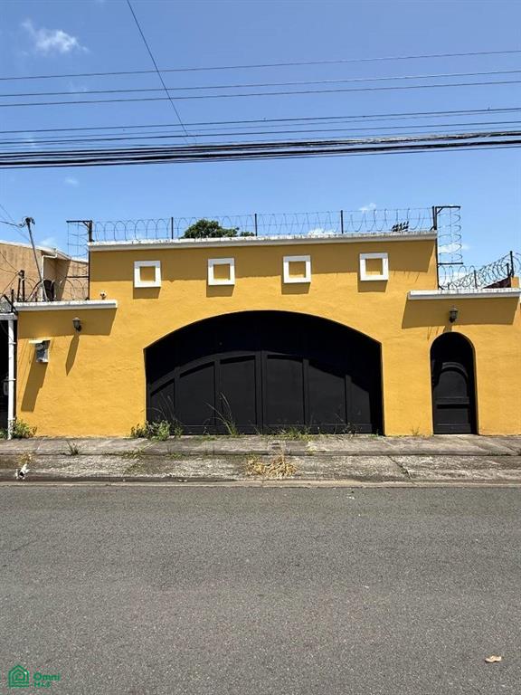 4 bed Single Family Homes For Sale in Turrialba, Cartago - 1