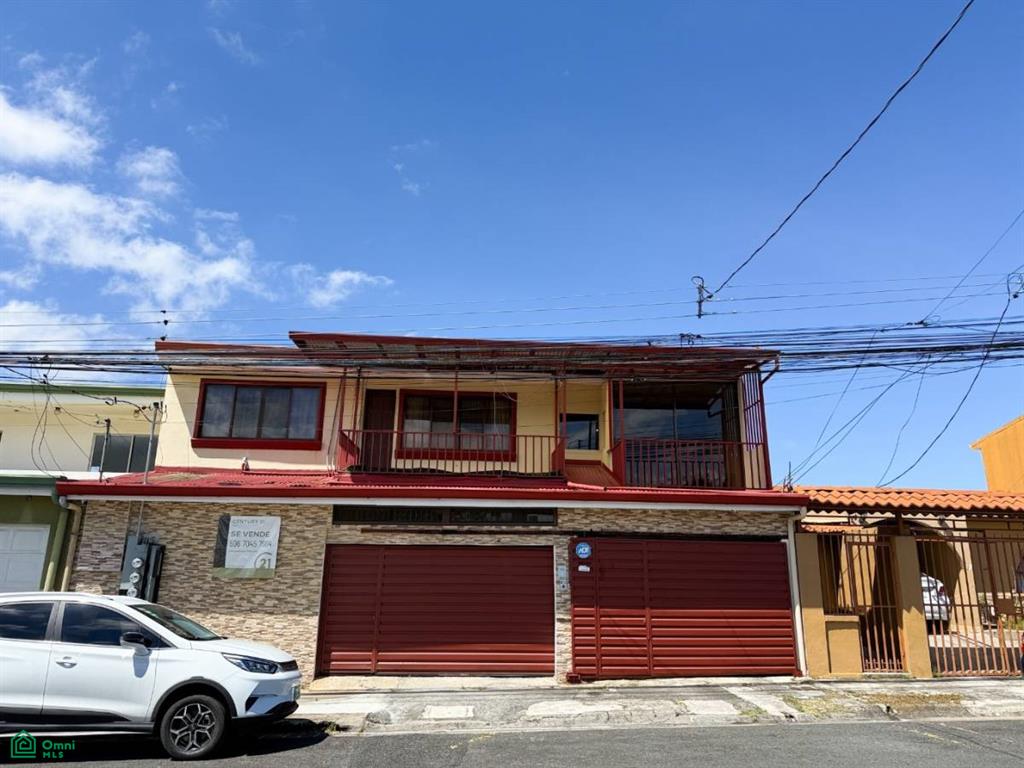 8 bed Single Family Homes For Sale in Tibas, San Jose - 1