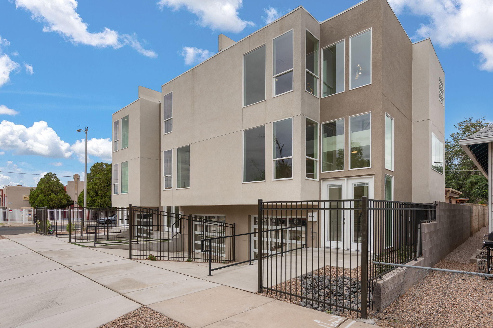 1st image of 233 Stover Ave Sw, Albuquerque, NM 87102 | MLS# 1088822
