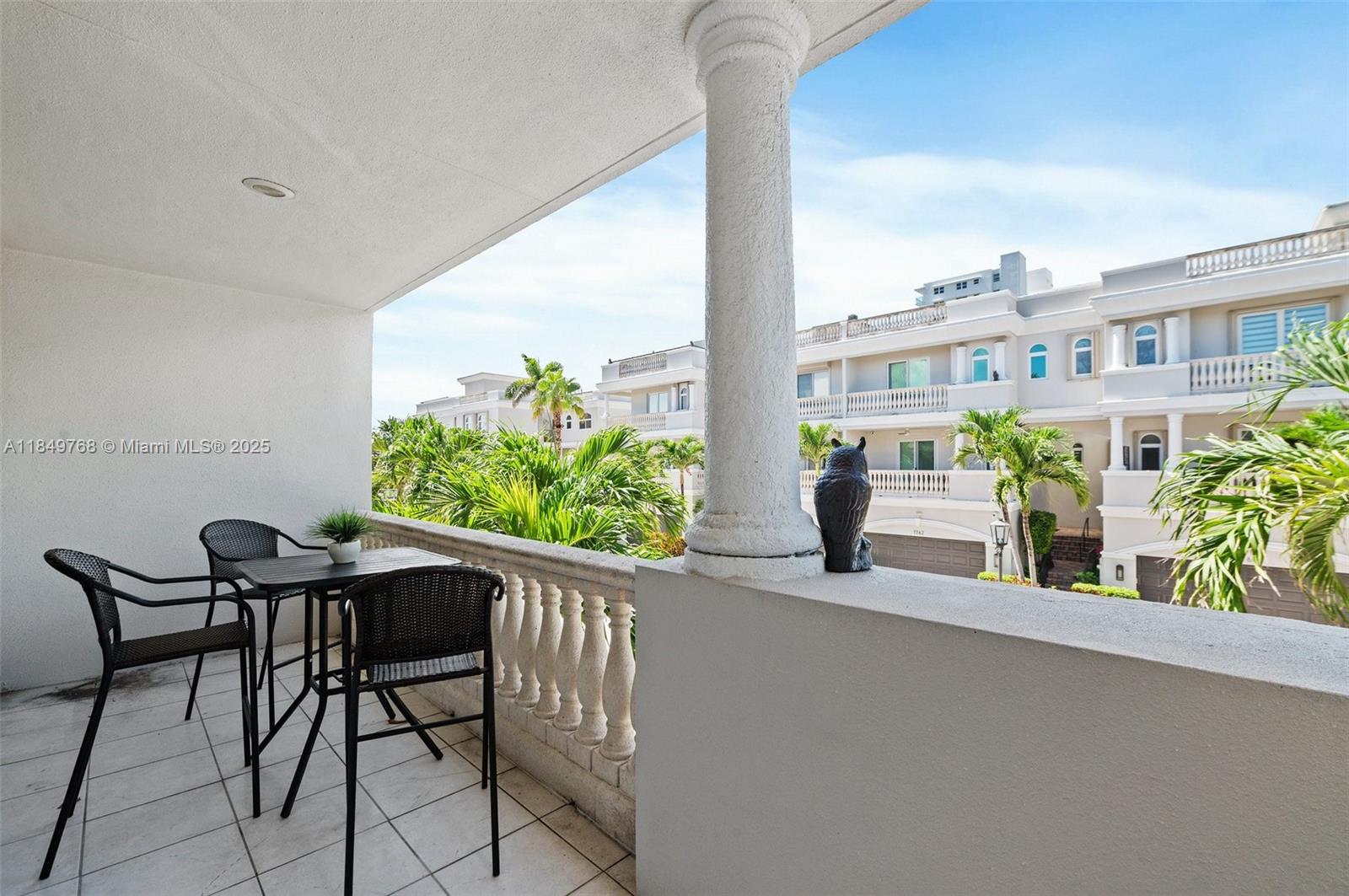 1784 Bay Dr #1784, Pompano Beach FL 33062