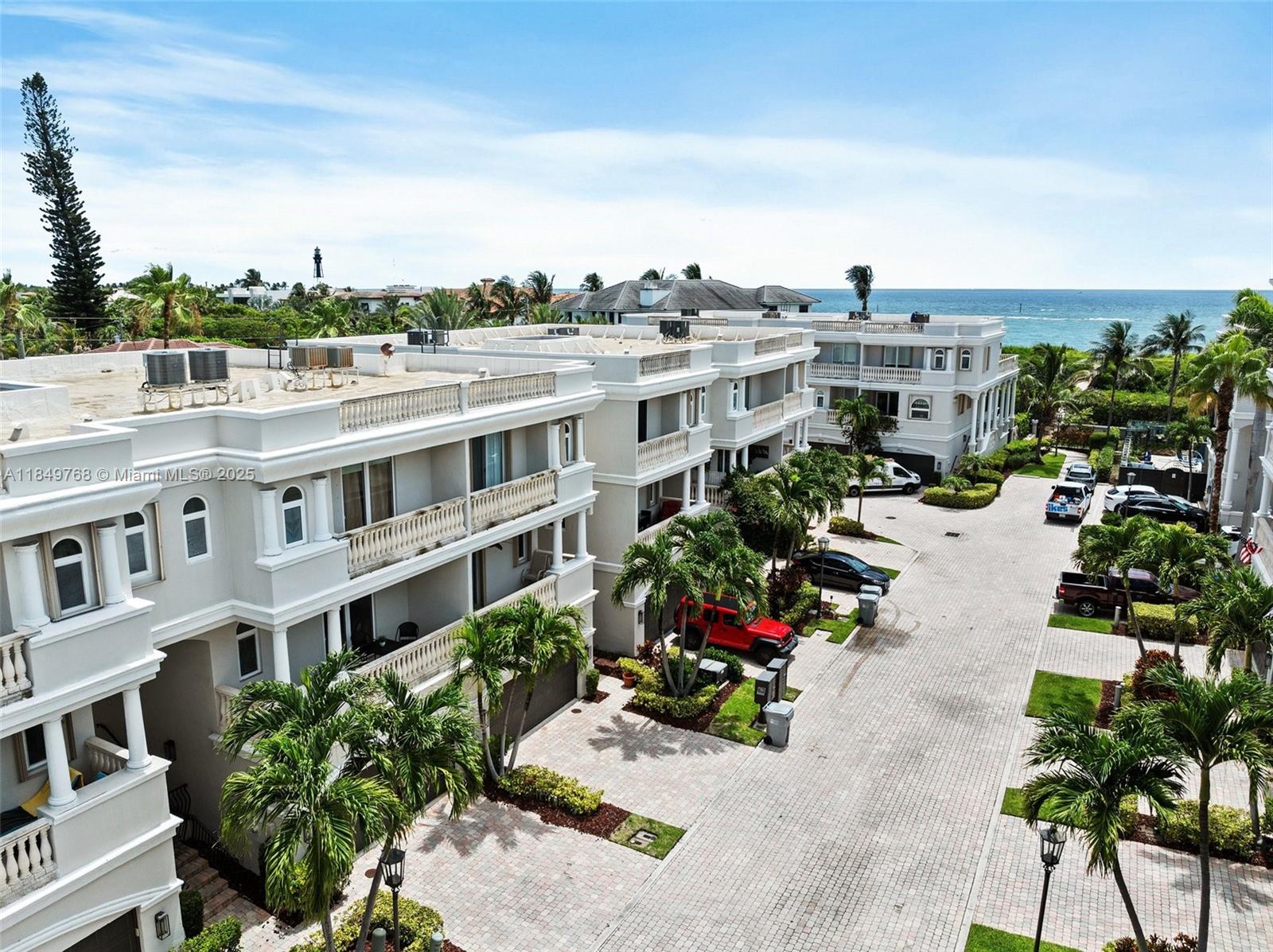 1784 Bay Dr #1784, Pompano Beach FL 33062