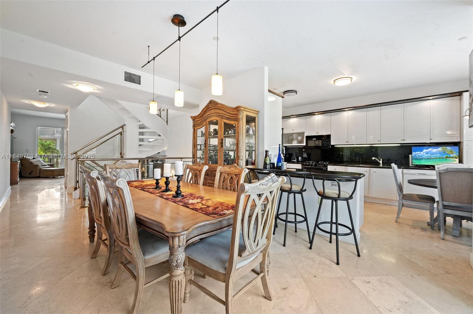 1784 Bay Dr #1784, Pompano Beach FL 33062
