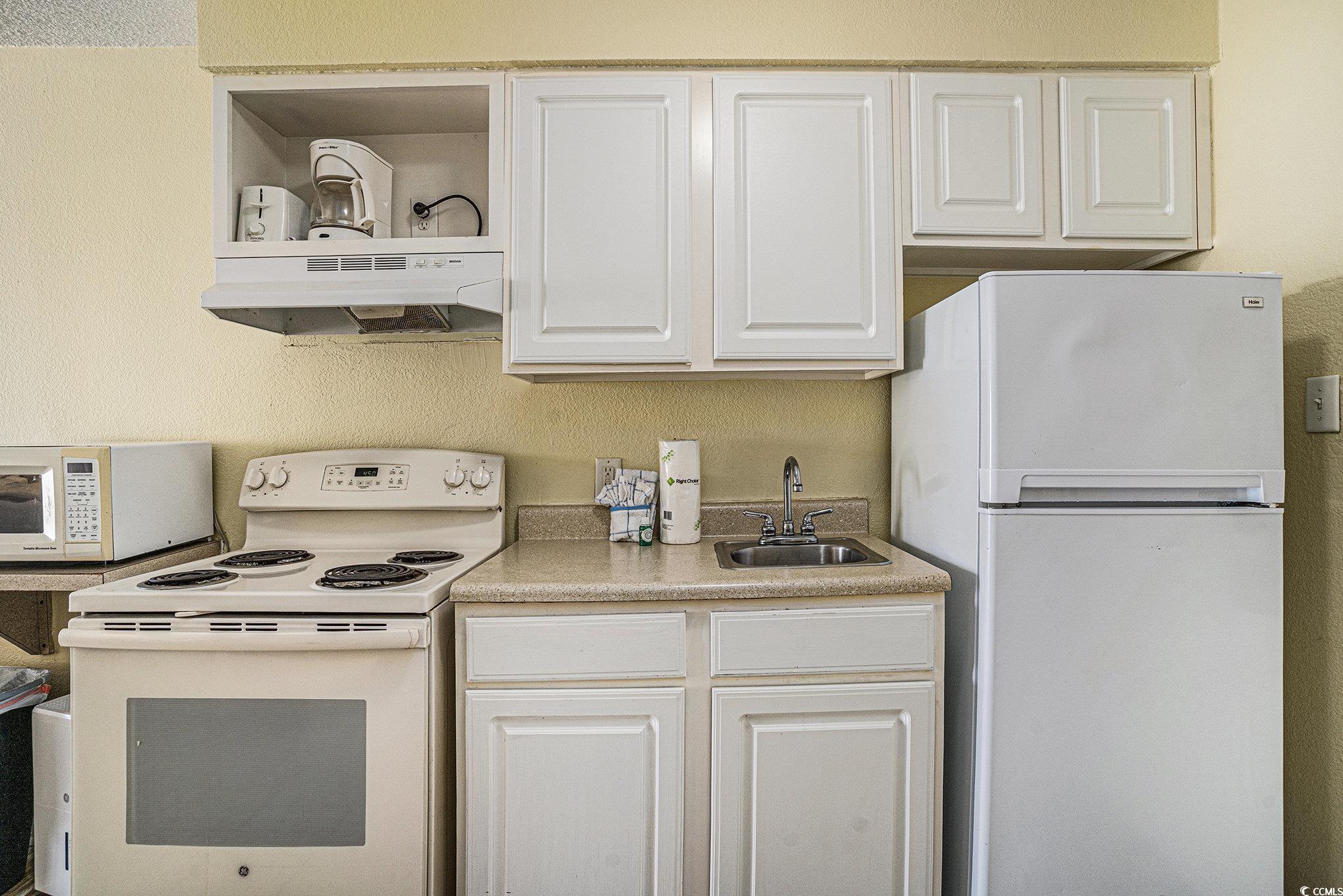 2518966 | Photo 10