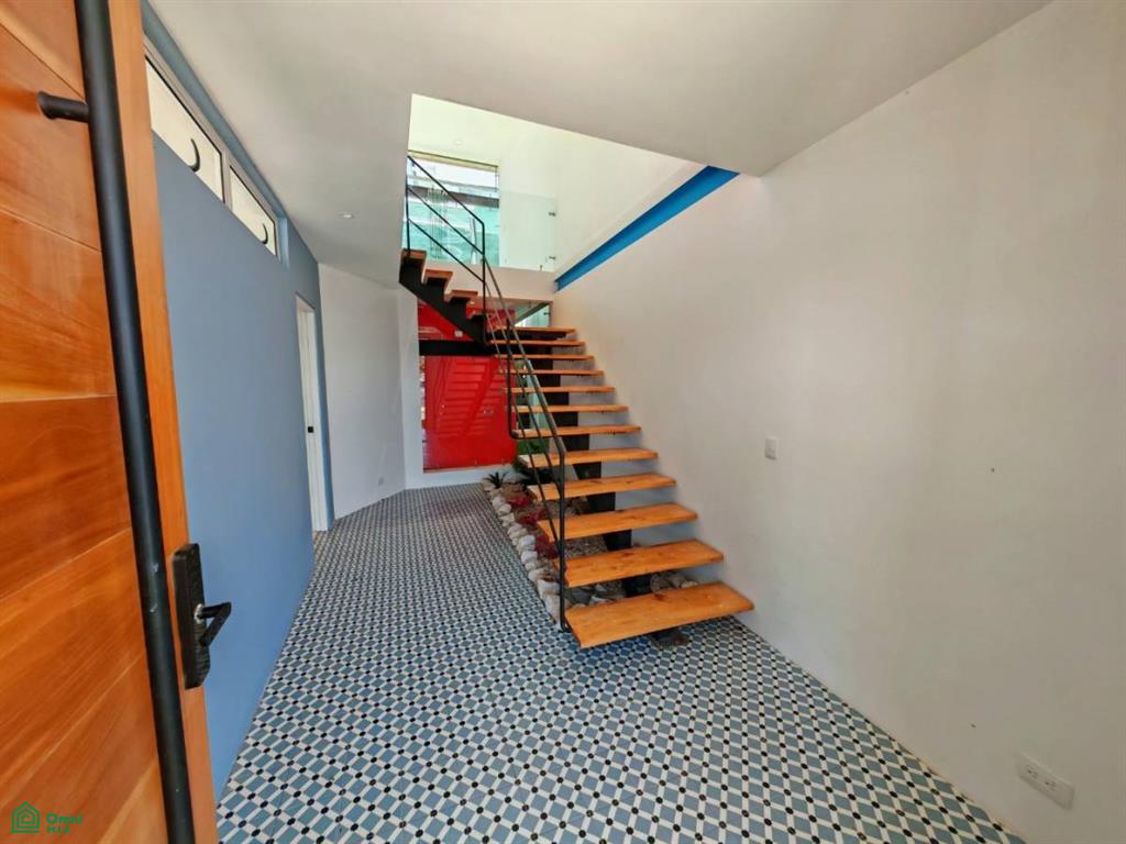 3 bed Single Family Homes For Sale in Moravia, San Jose - 1