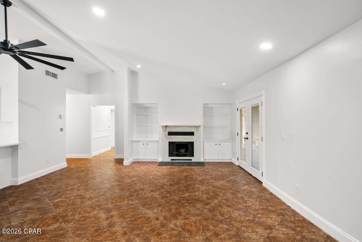 Image 4 For 2110 Pebble Beach Place