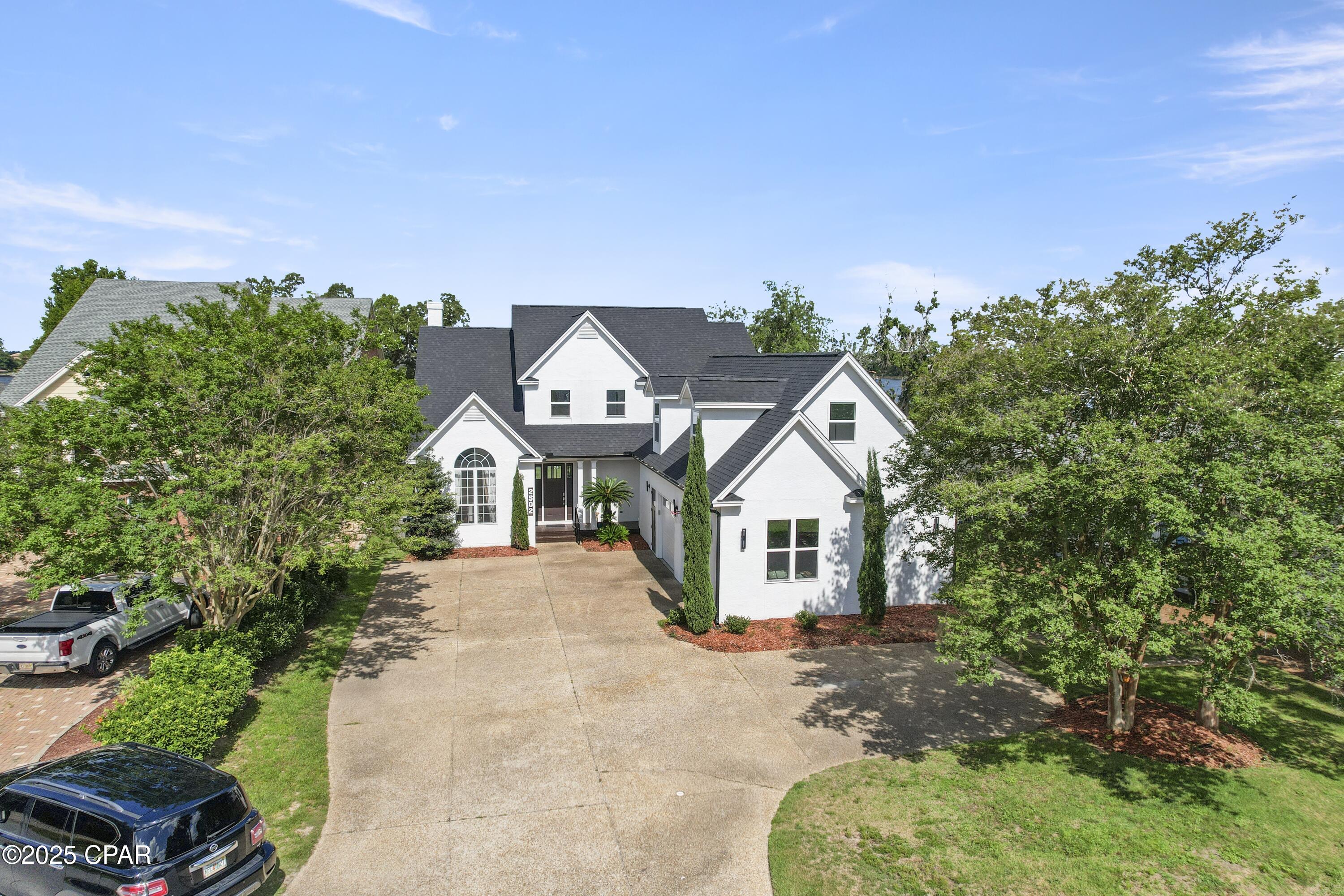 2502 Country Club Drive