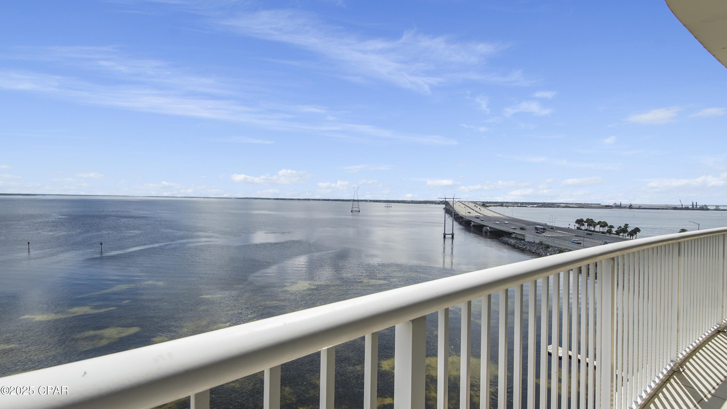 Image 0 For 6422 Highway 98  805
