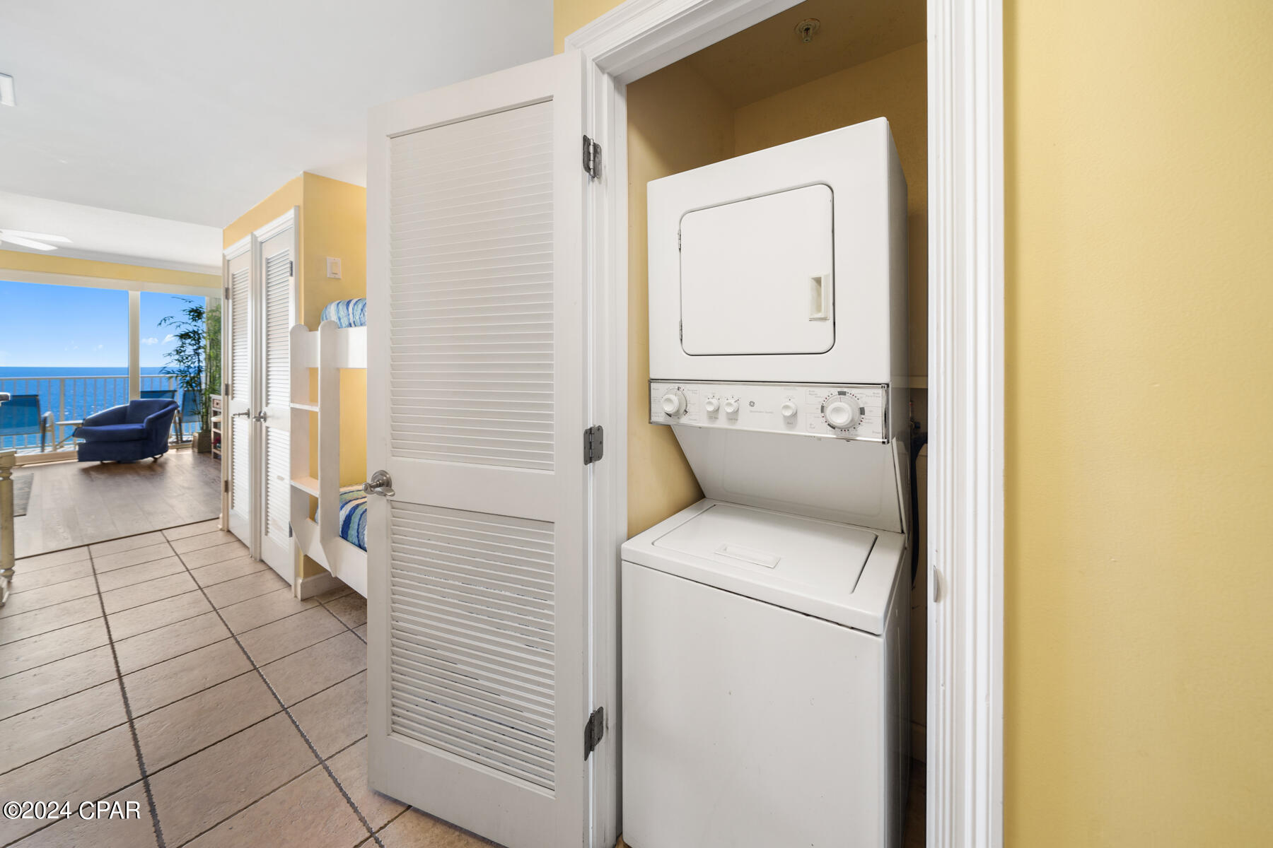 Image 34 For 9450 Thomas Drive 1107d