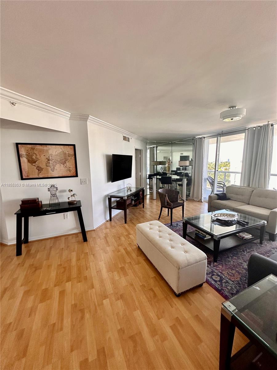 La Gorce Palace Condo