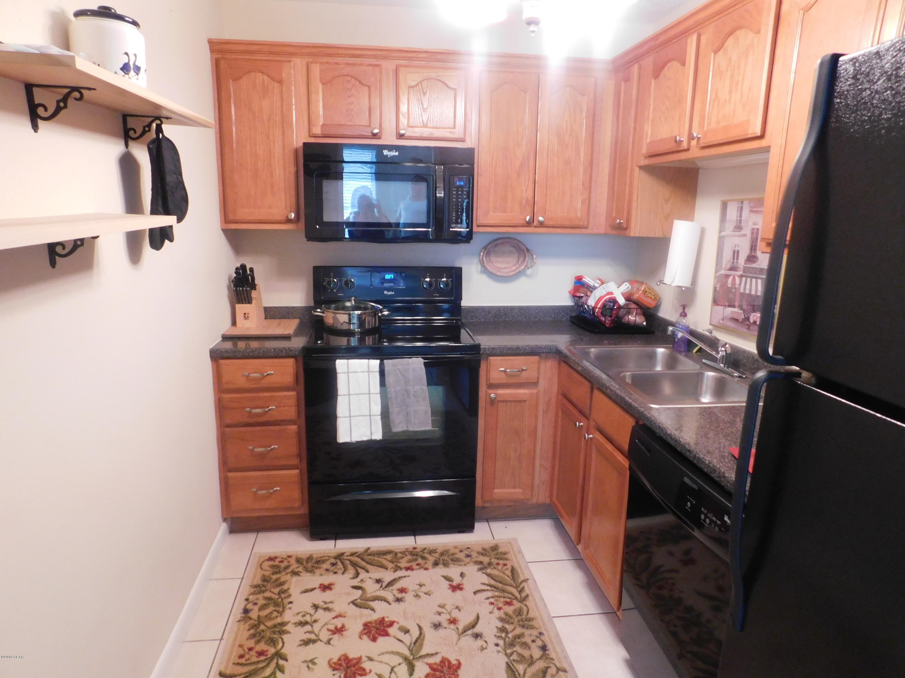 Photo 3 of Condominium at 1301 Beck Ave #66, Panama City, FL 32401 | MLS# 670401 |  | Sold on 2018-04-18