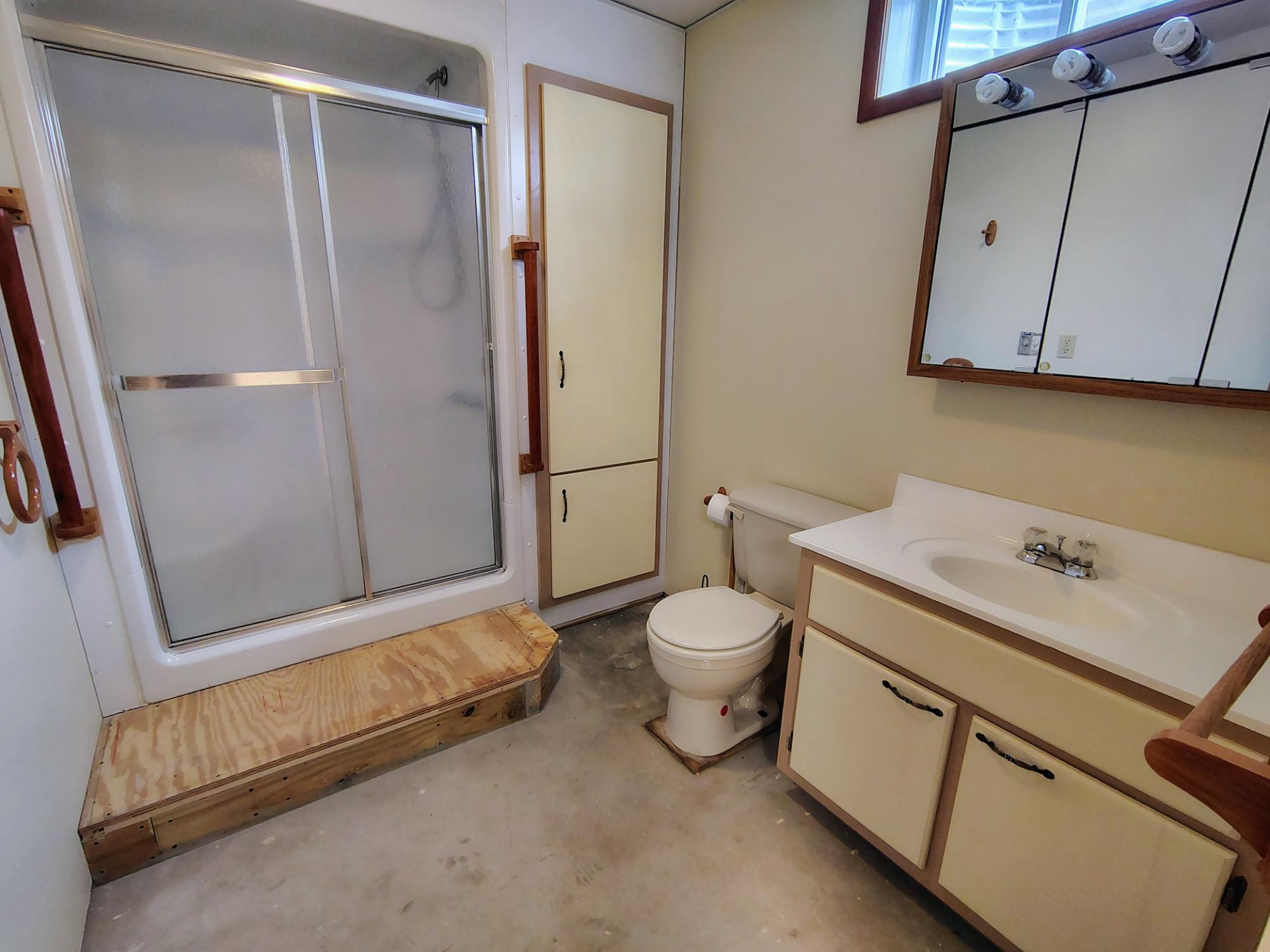 Undocumented Lake Property N9882 Woodland Ln Photo 33