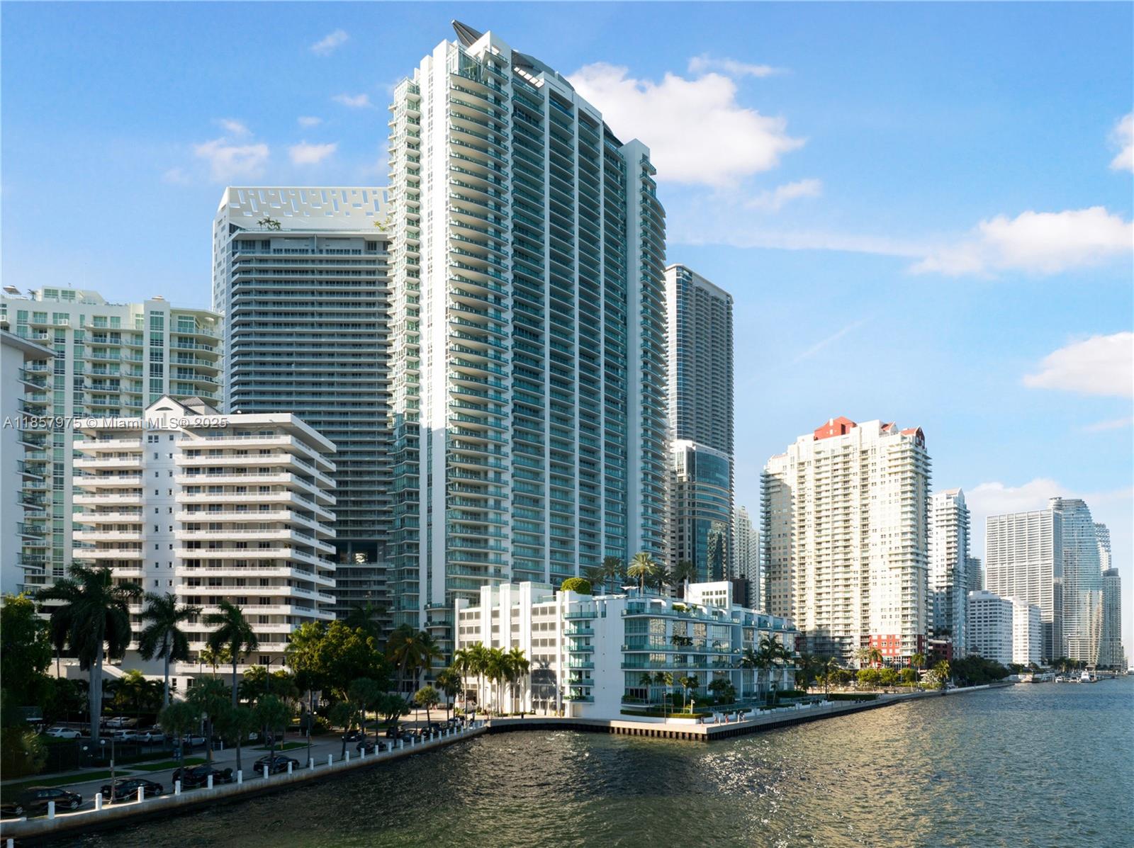 1331 Brickell Bay Dr #2709, Miami FL 33131