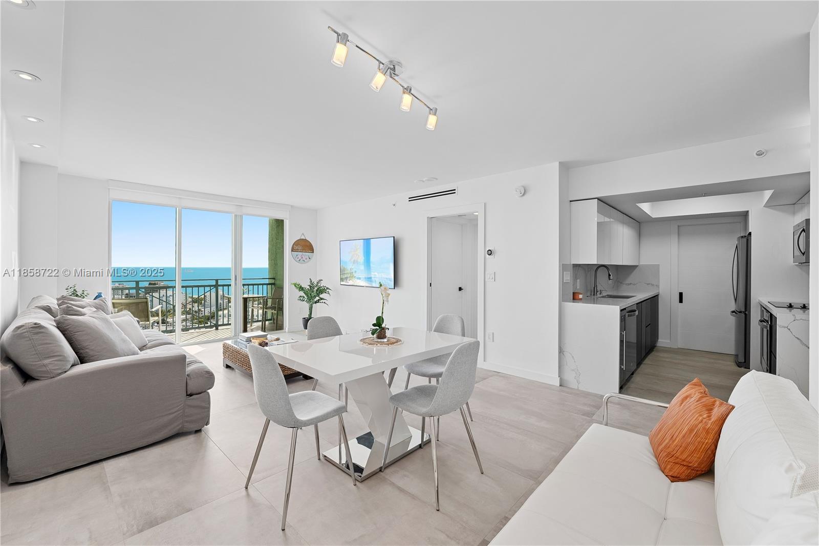 90 Alton Rd #2505, Miami Beach FL 33139