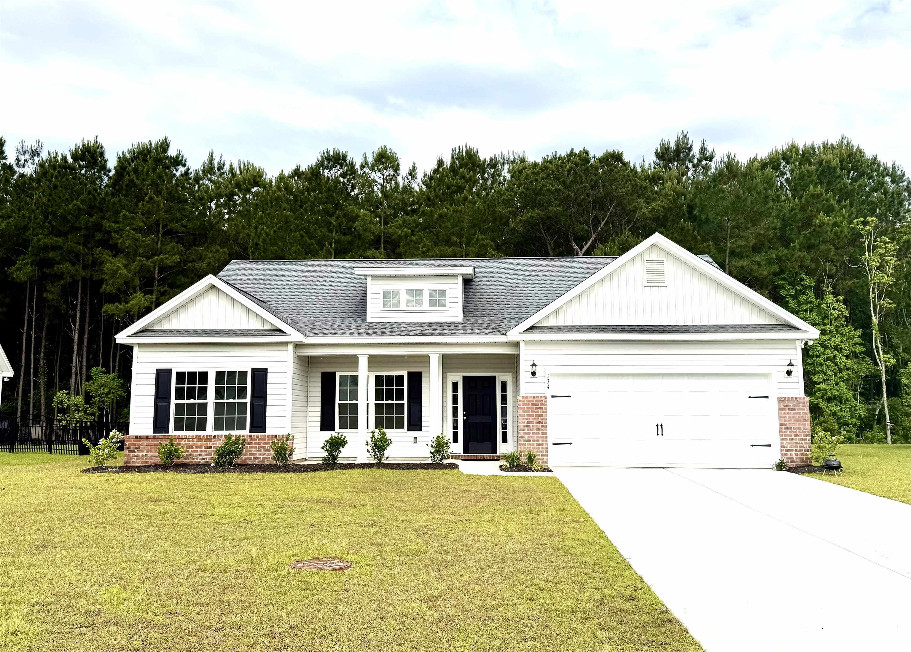 134 Double Pond Dr Georgetown, SC 29440