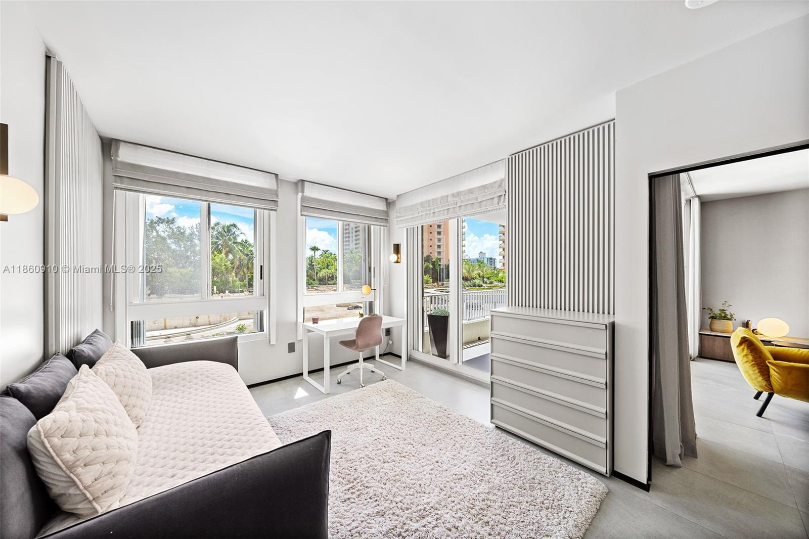 785 Crandon Blvd #303, Key Biscayne FL 33149