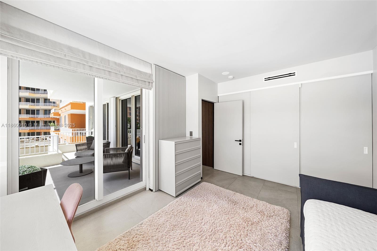 785 Crandon Blvd #303, Key Biscayne FL 33149