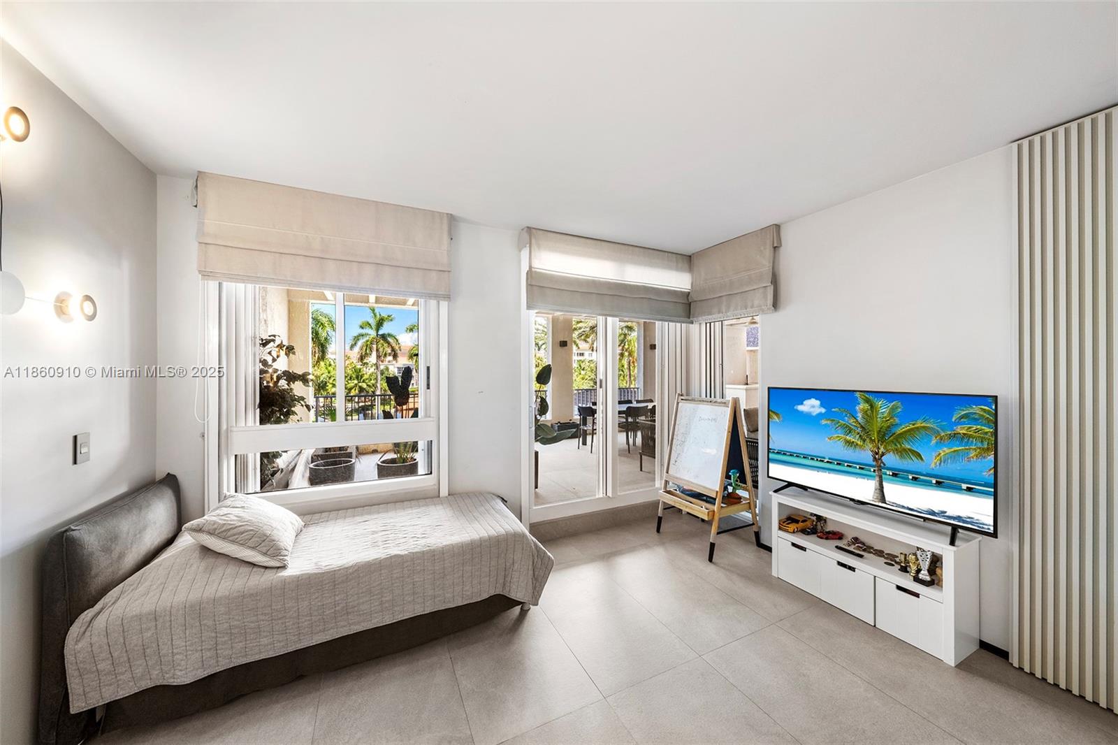 785 Crandon Blvd #303, Key Biscayne FL 33149