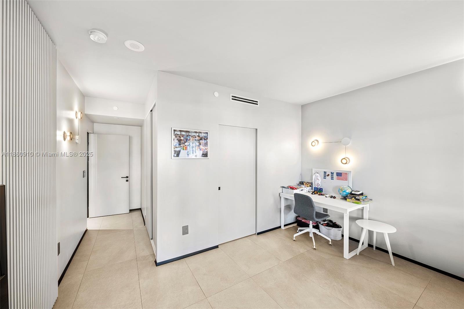 785 Crandon Blvd #303, Key Biscayne FL 33149