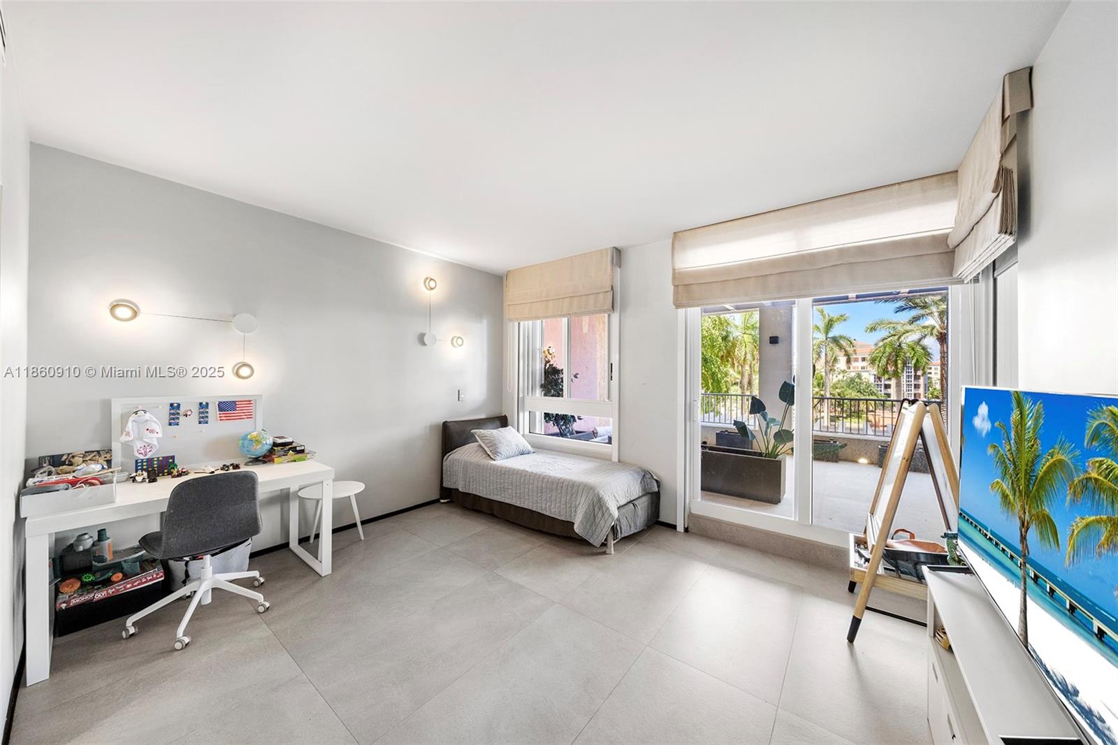 785 Crandon Blvd #303, Key Biscayne FL 33149
