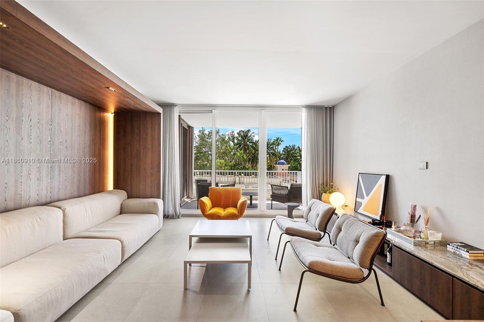 785 Crandon Blvd #303, Key Biscayne FL 33149