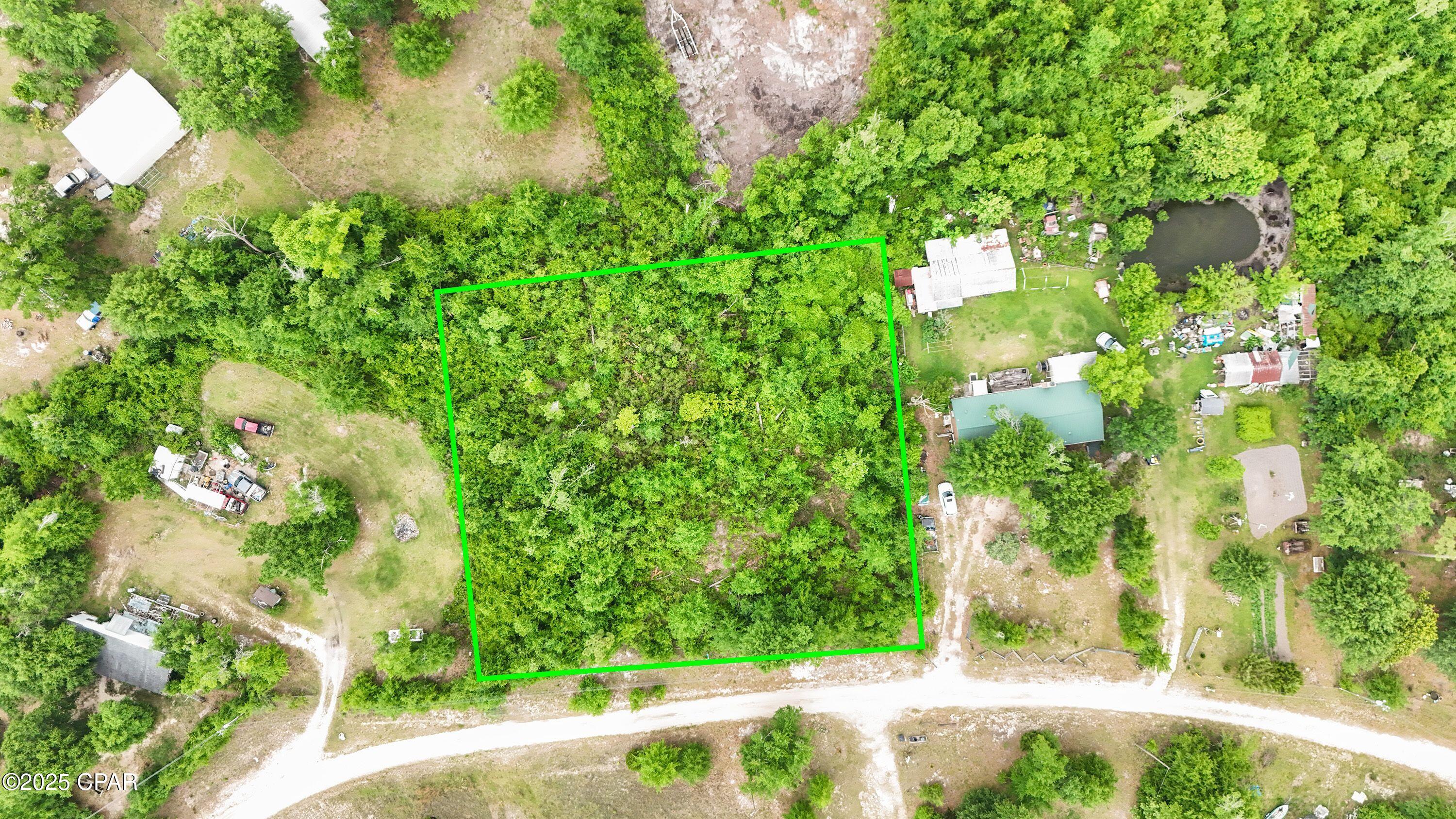 000 Oakridge Lane, Youngstown, FL 32466