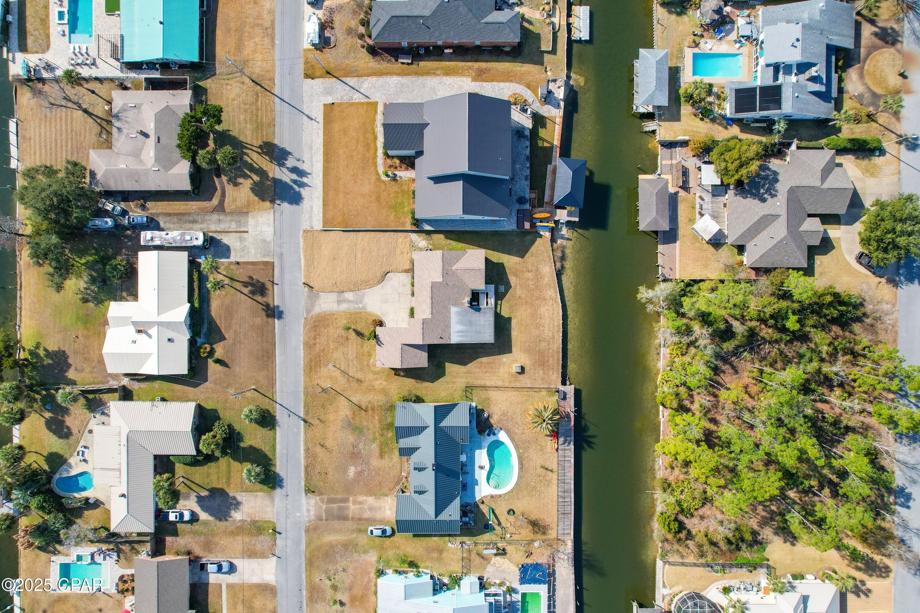 Image 4 For 702 Beachcomber Drive