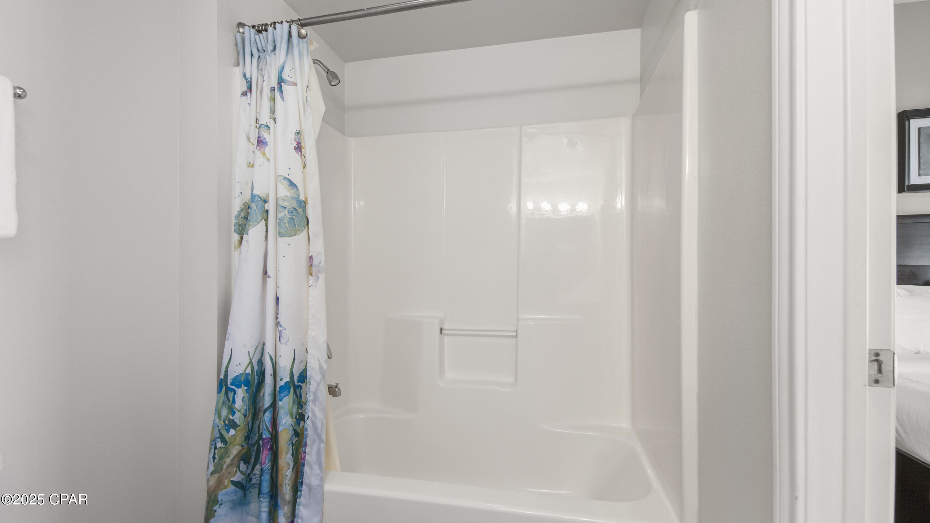 Image 15 For 9900 Thomas Drive 1719